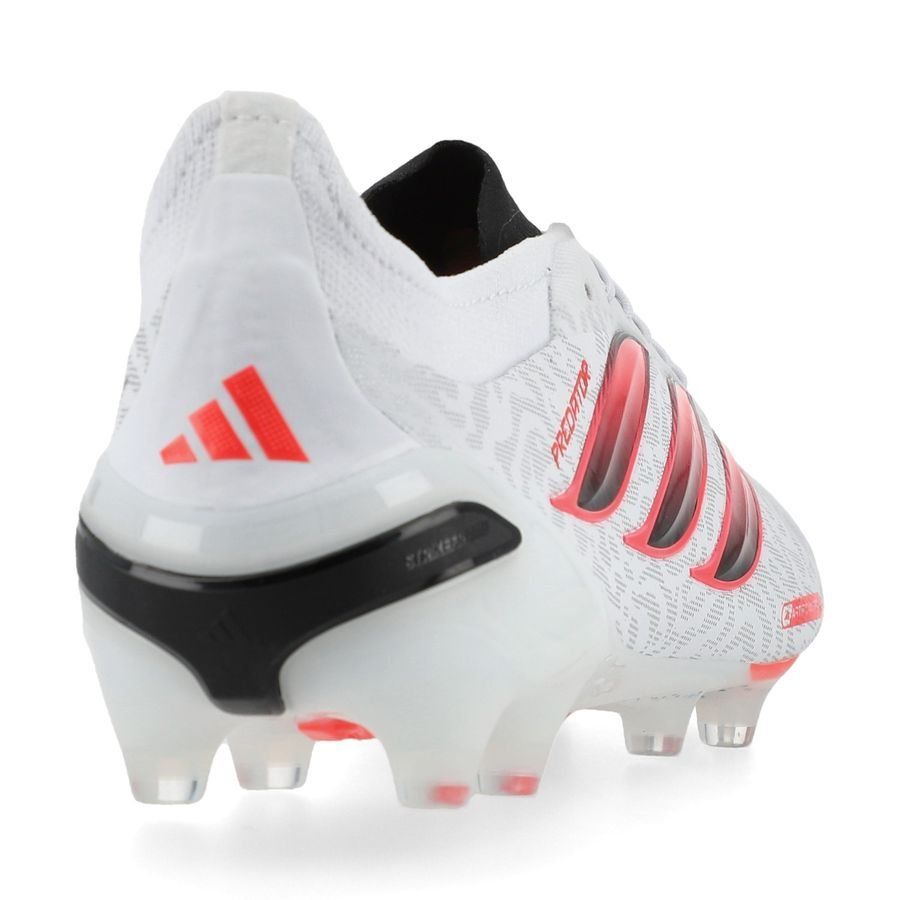 Adidas Predator Elite AG Chaos vs Control - Crampons de football